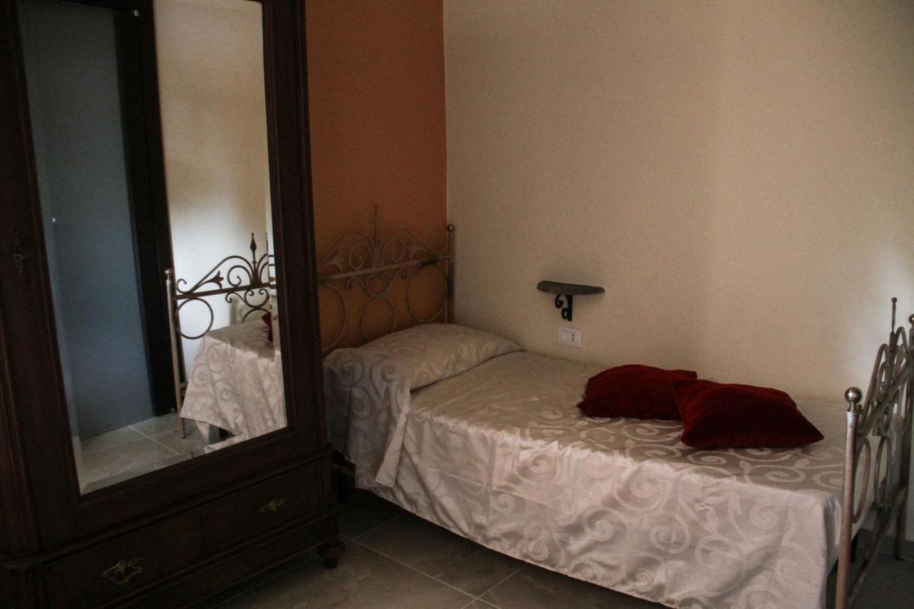 B&B Scipponate Collepasso Esterno foto